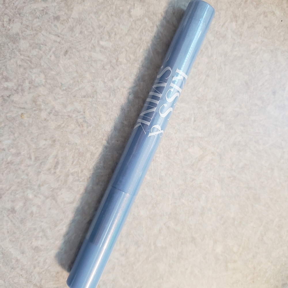 Kiss & Smink Lip Crayon in Tararua